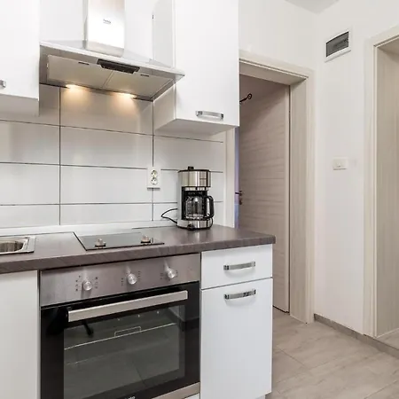 2 Bedroom Amazing In *